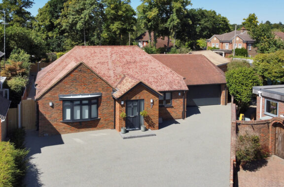 Watchetts Lake Close Image