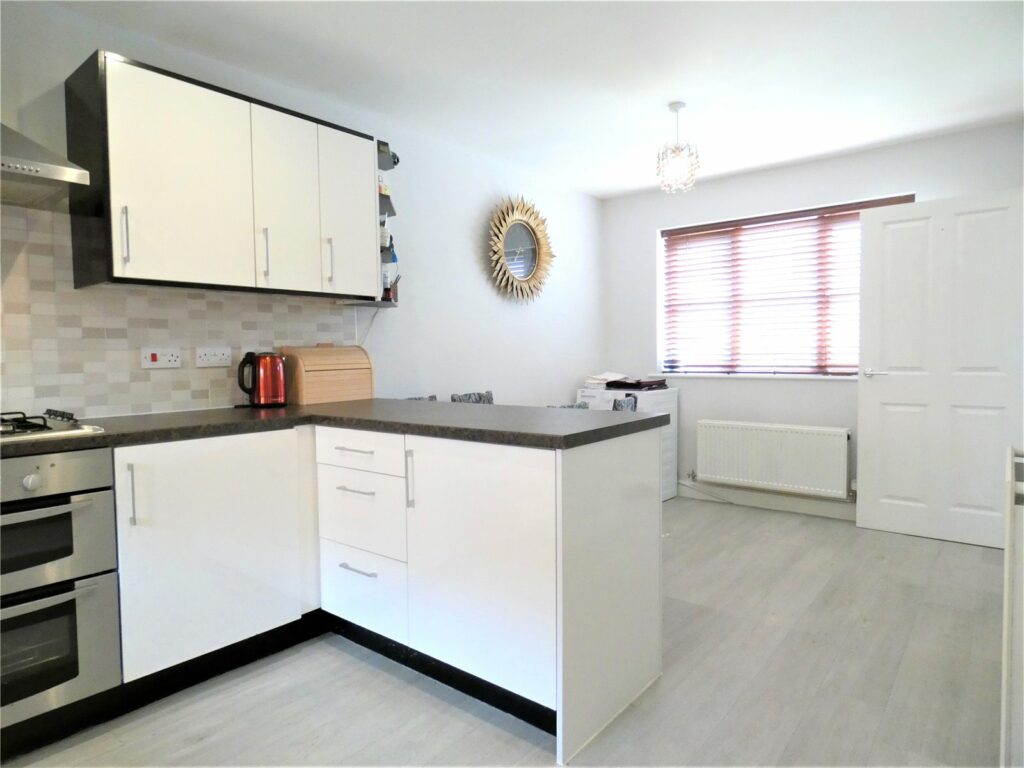 Property Image_11