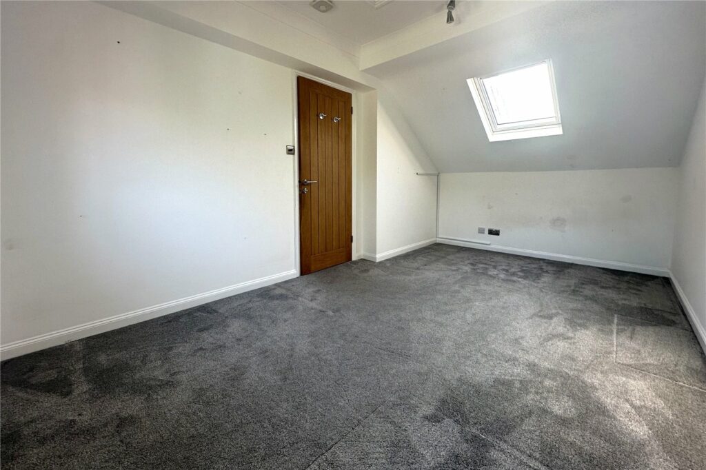 Property Image_11