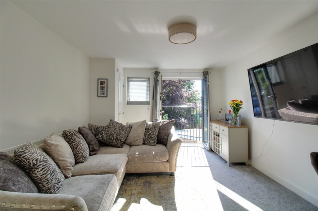 Property Image_11