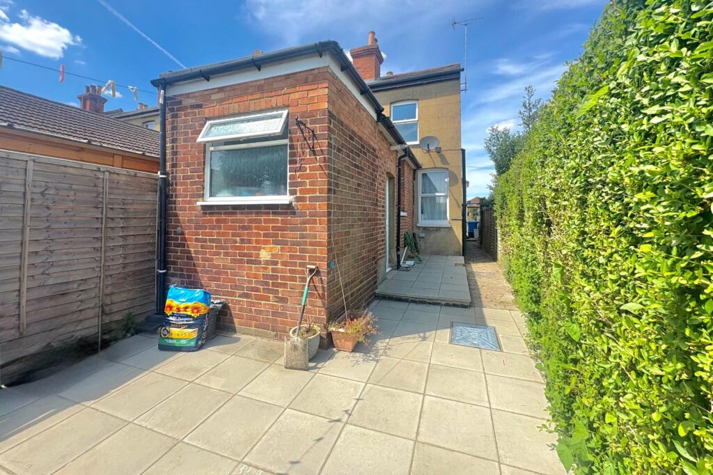 Property Image_11