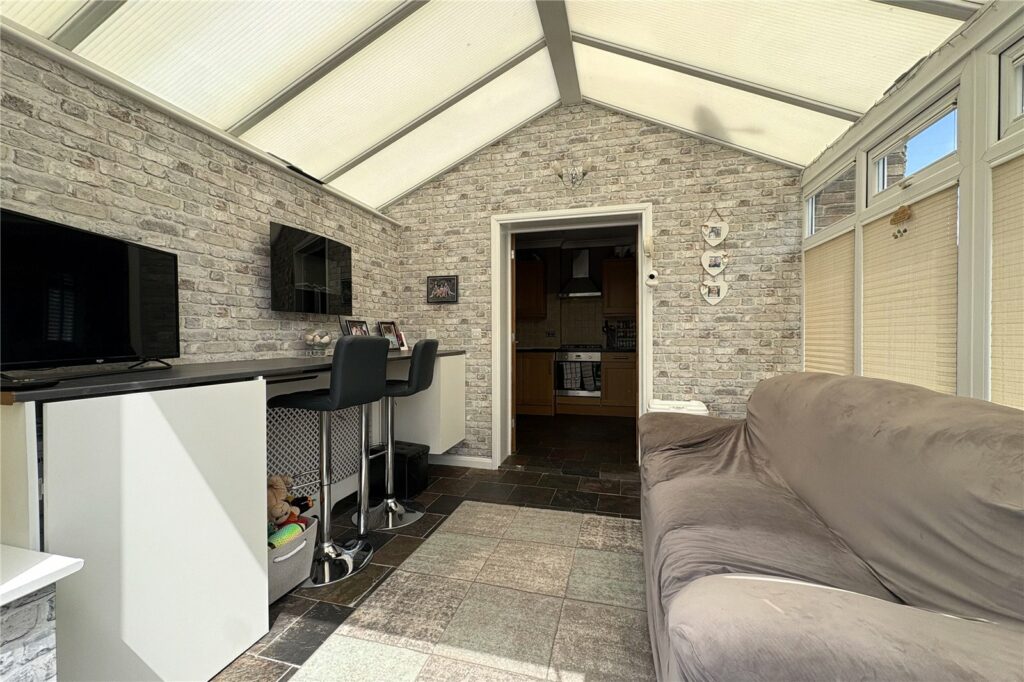Property Image_11