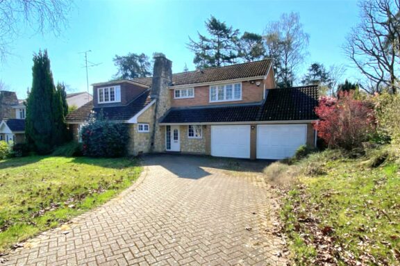 Copse Close Image