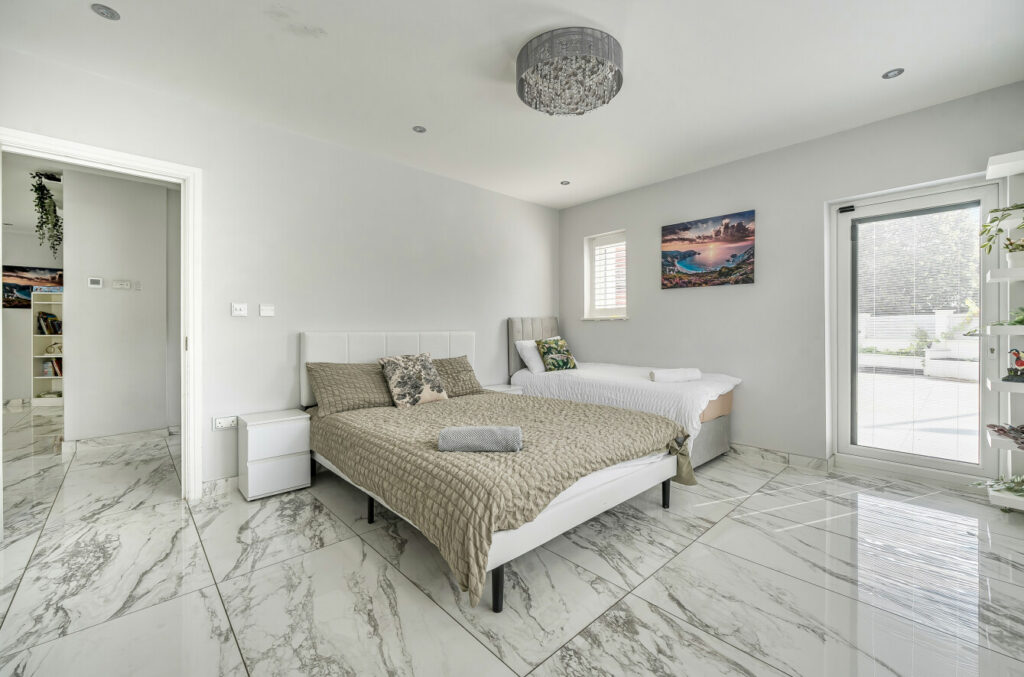 Property Image_10