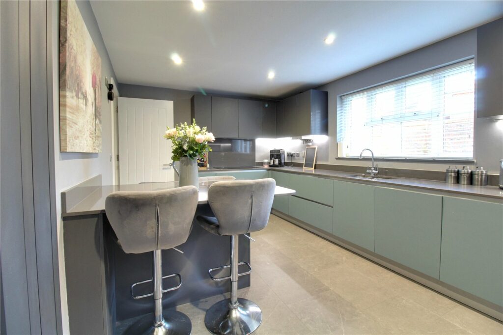 Property Image_12