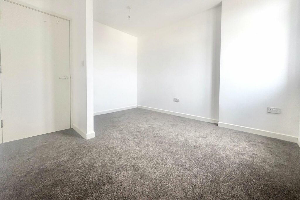 Property Image_4