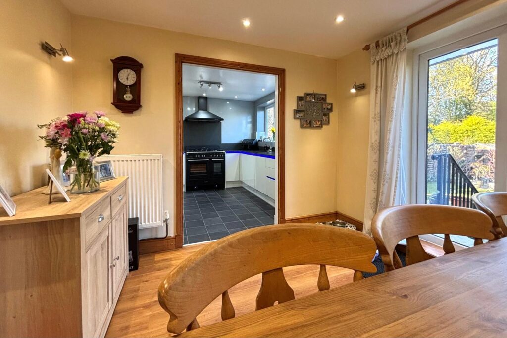 Property Image_11