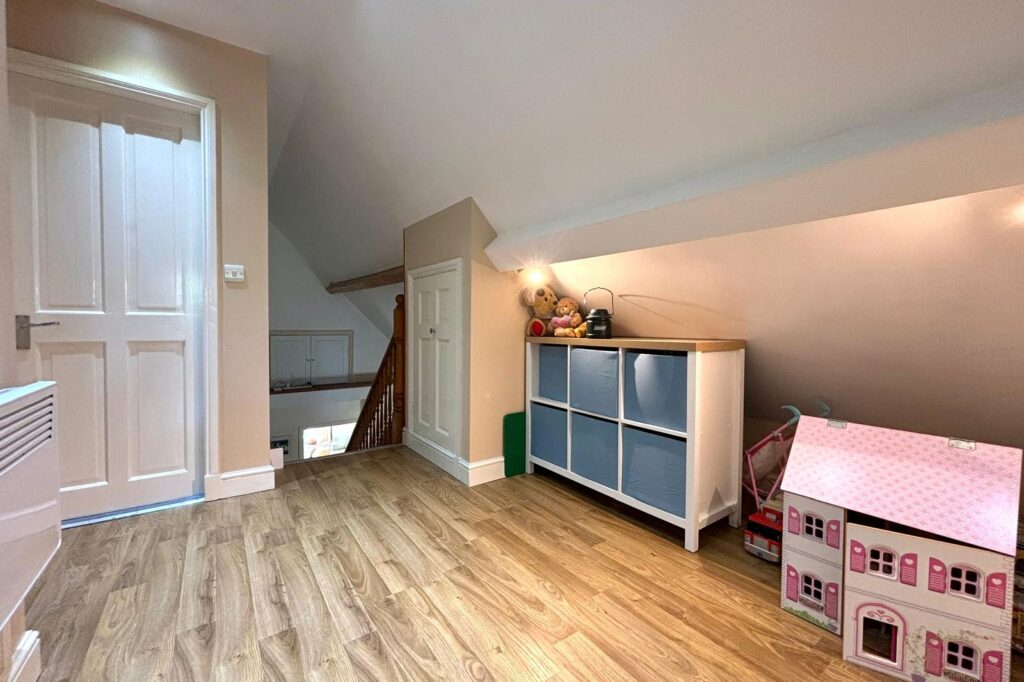 Property Image_10