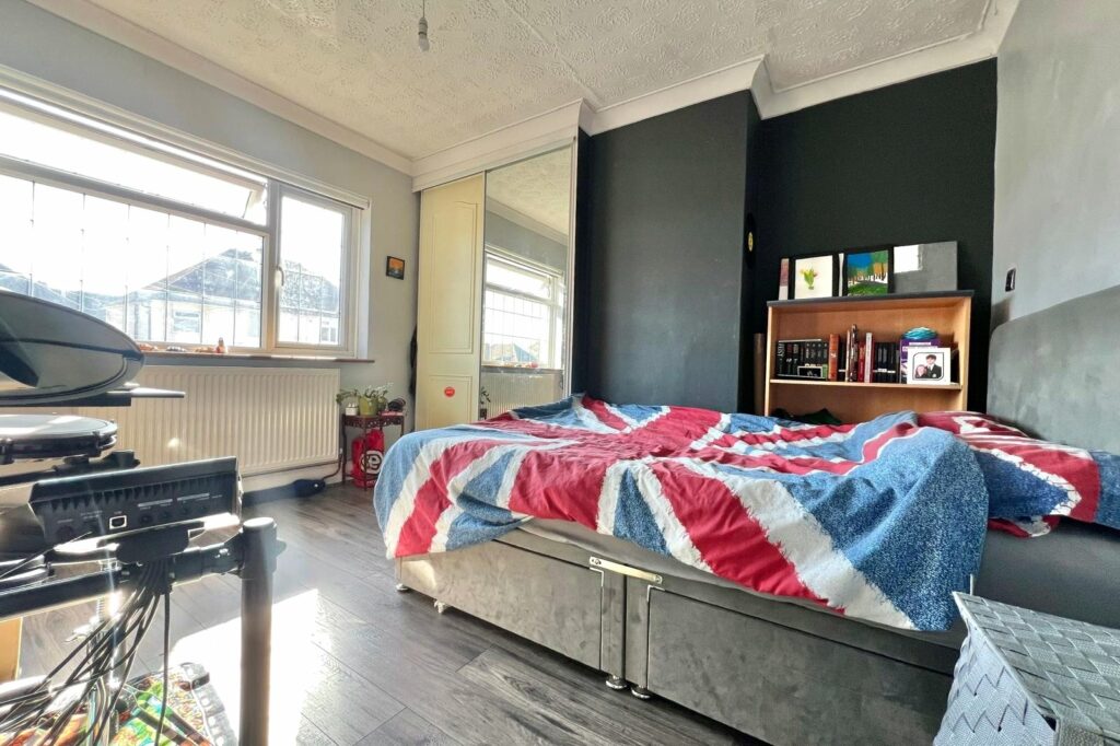 Property Image_11