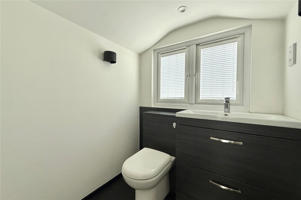 Property Image_11