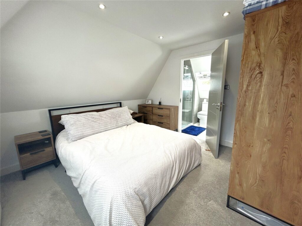 Property Image_12