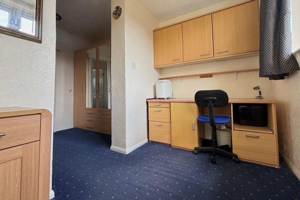 Property Image_11