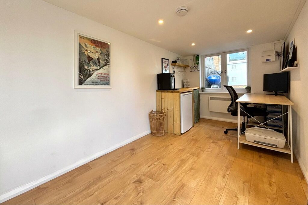 Property Image_7