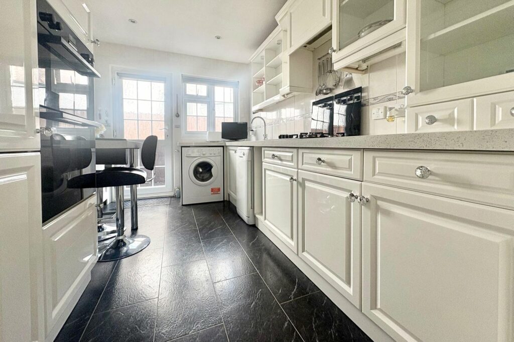 Property Image_4