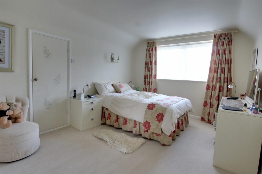 Property Image_11