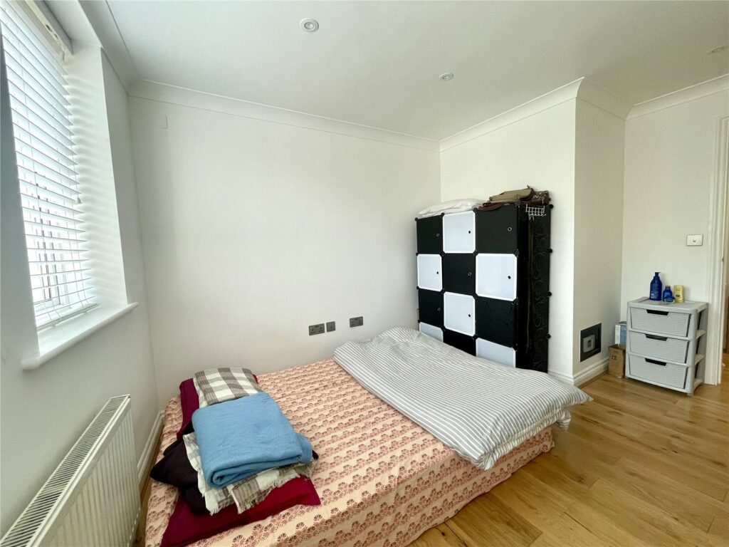 Property Image_11