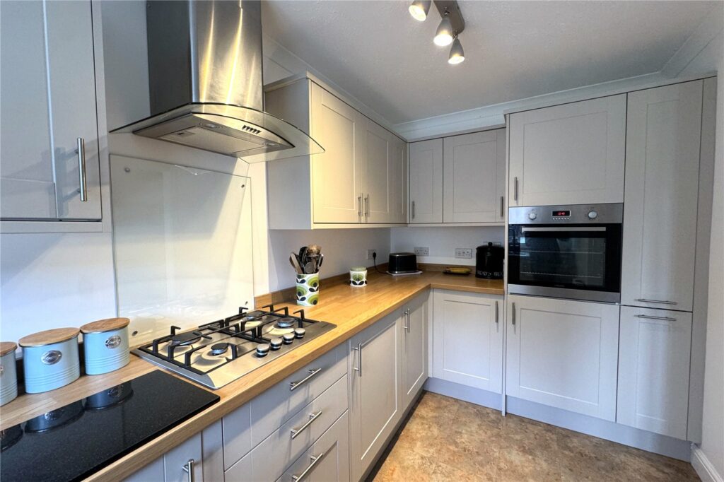 Property Image_11