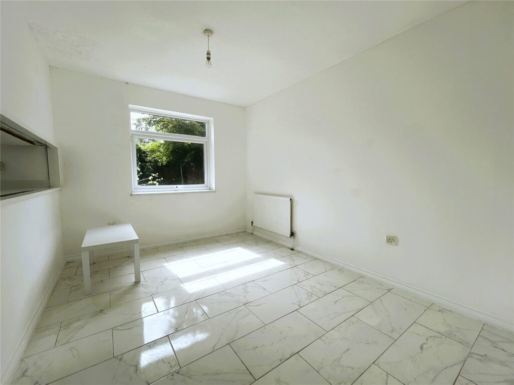 Property Image_4