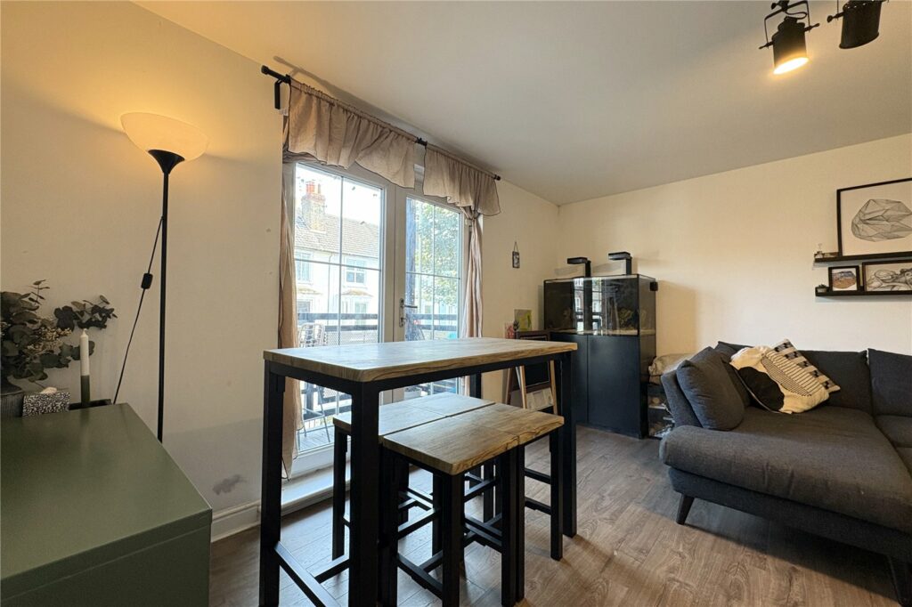 Property Image_10