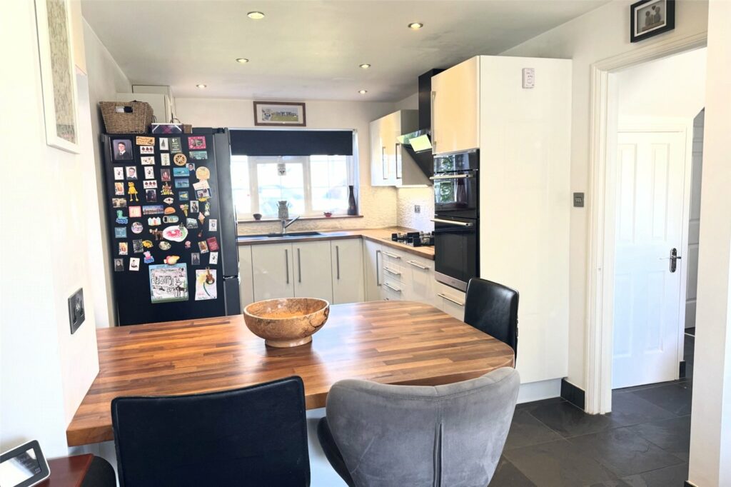 Property Image_4