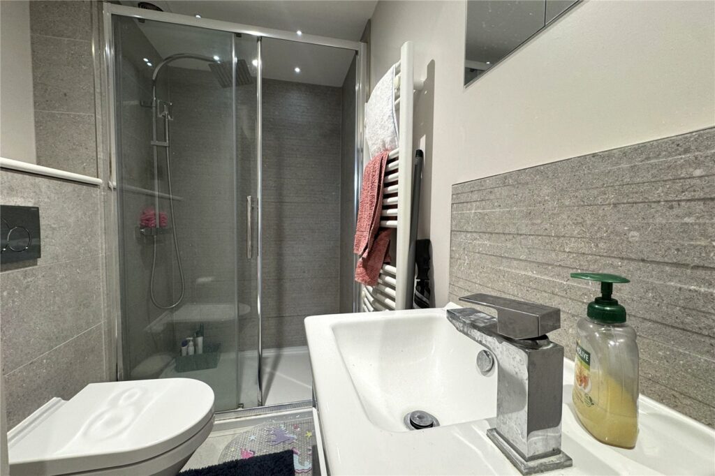 Property Image_11