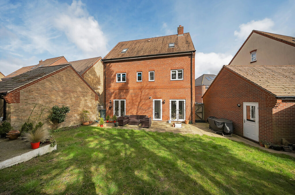 Property Image_11