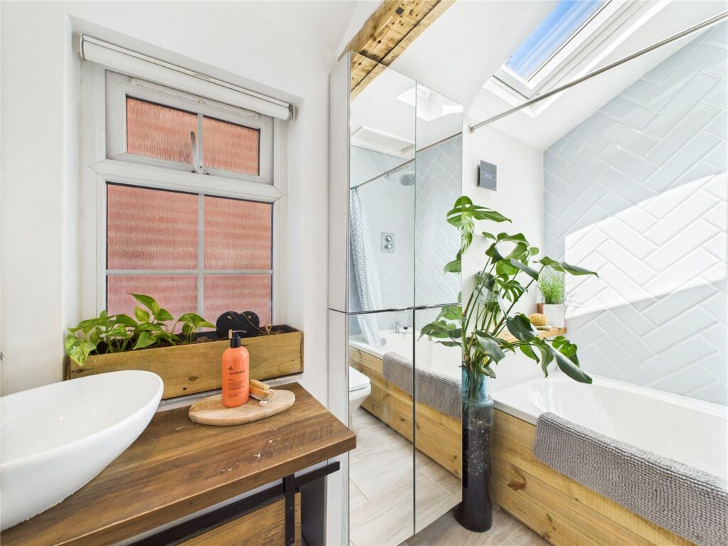 Property Image_12