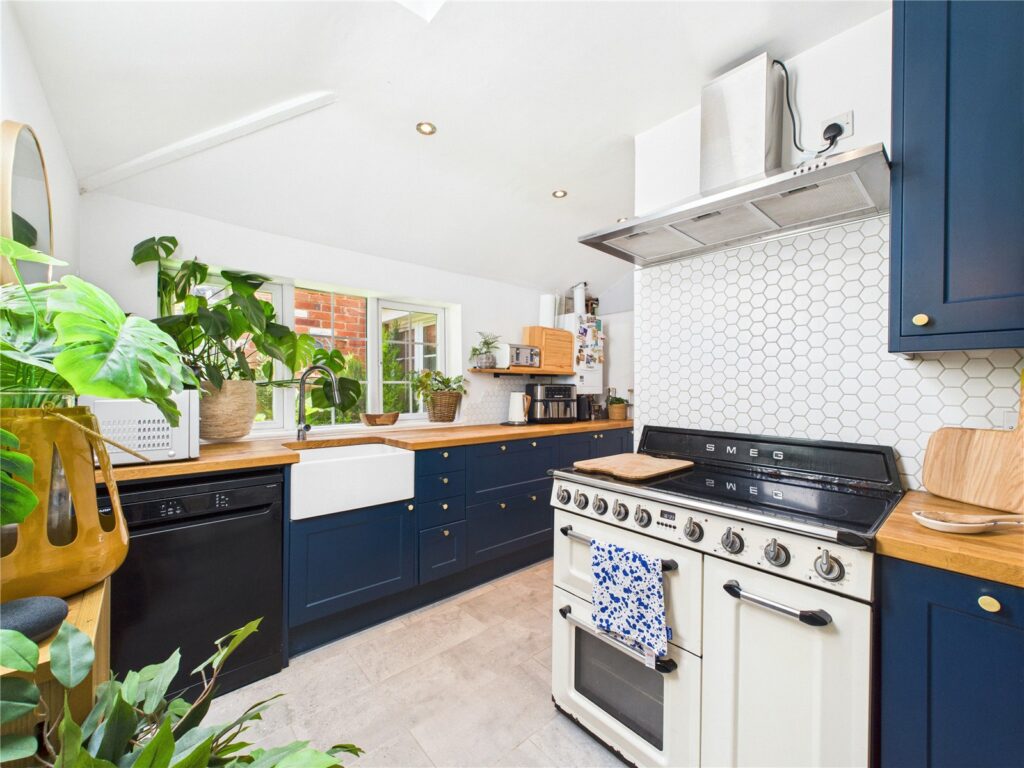 Property Image_4