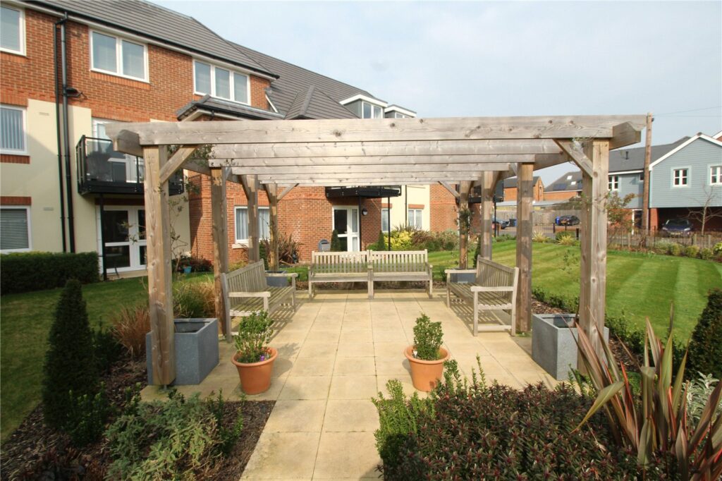 Property Image_11