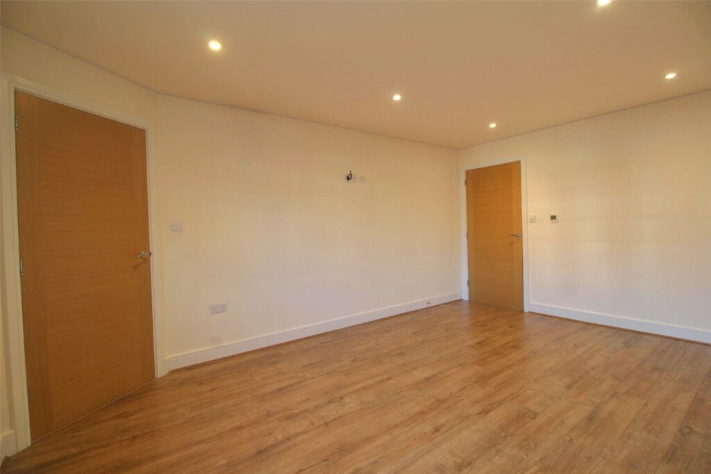 Property Image_4