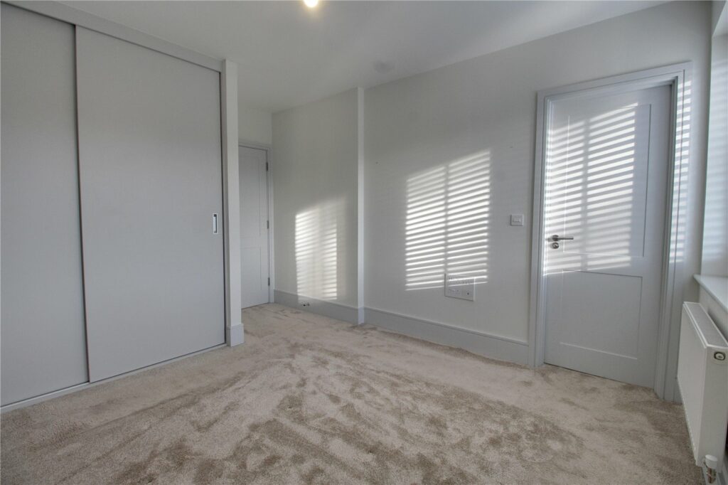 Property Image_11