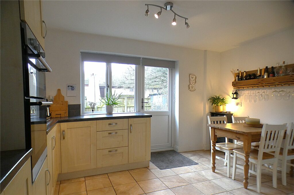 Property Image_11