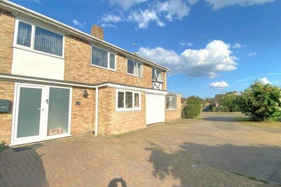 Foxley Close Image