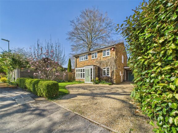 Russetts Drive Image