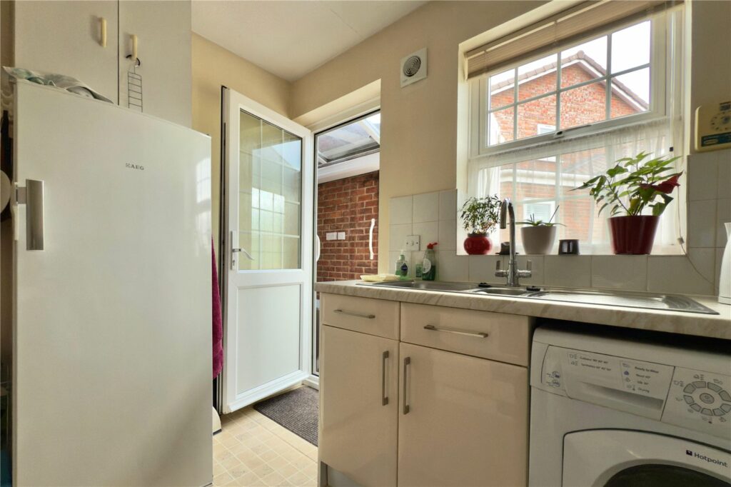 Property Image_11