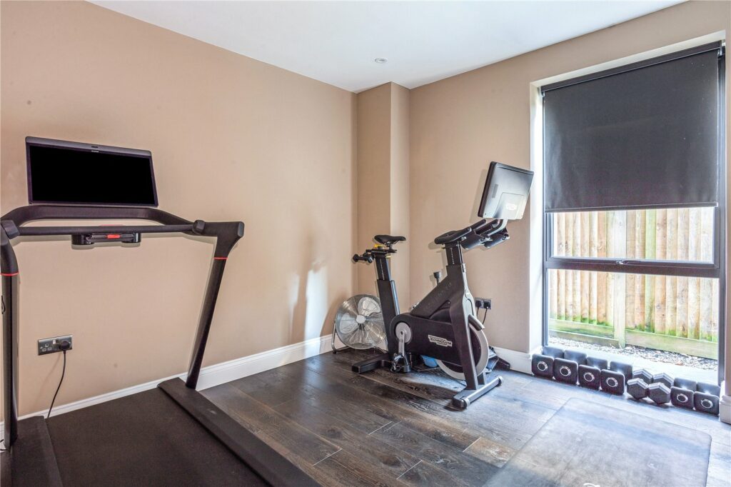 Property Image_17