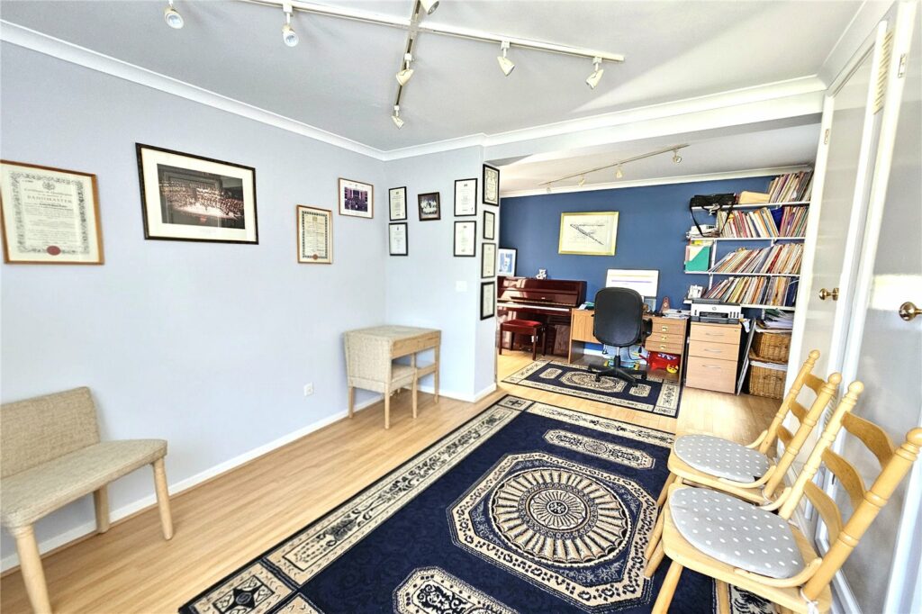Property Image_11