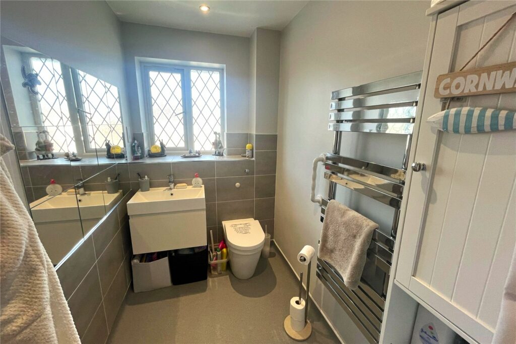Property Image_11