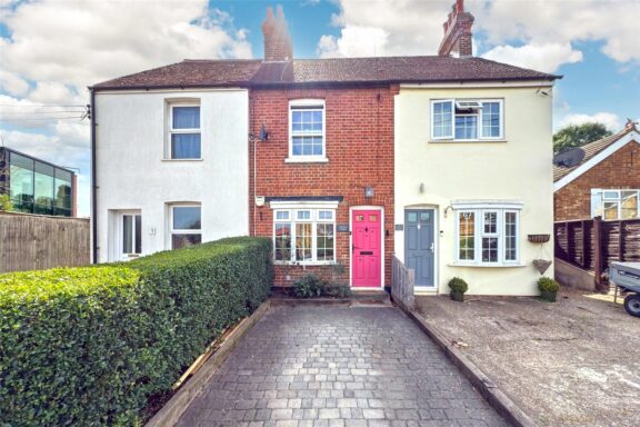 Beehive Road Image