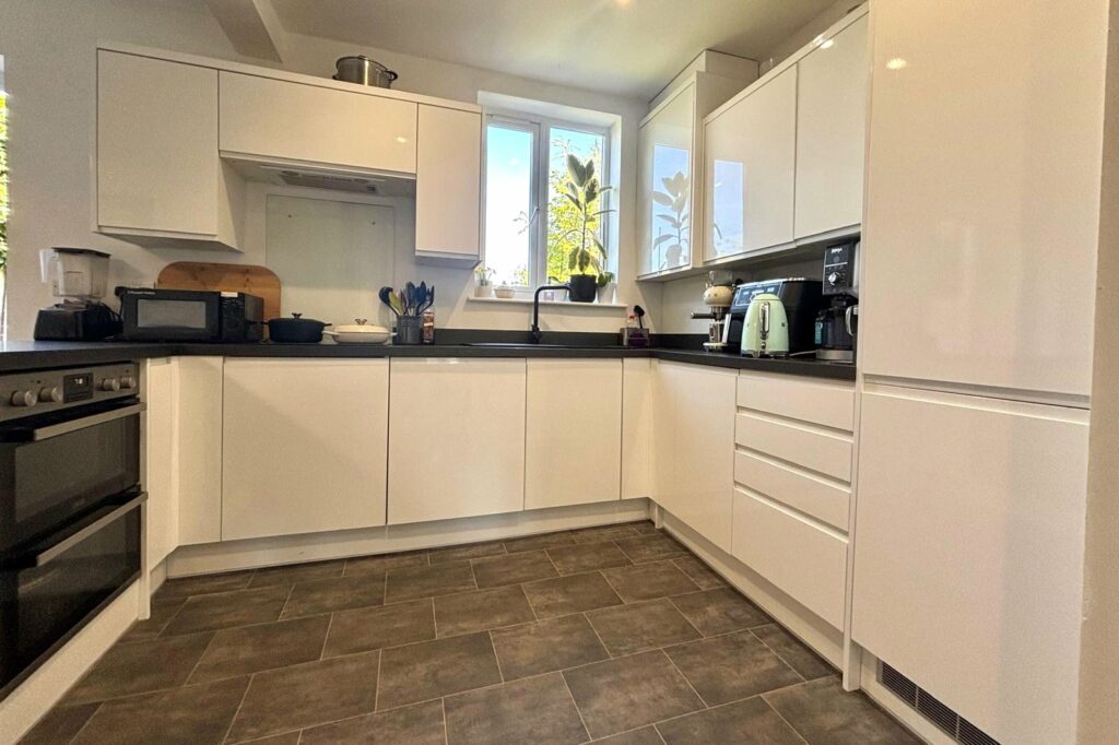 Property Image_4