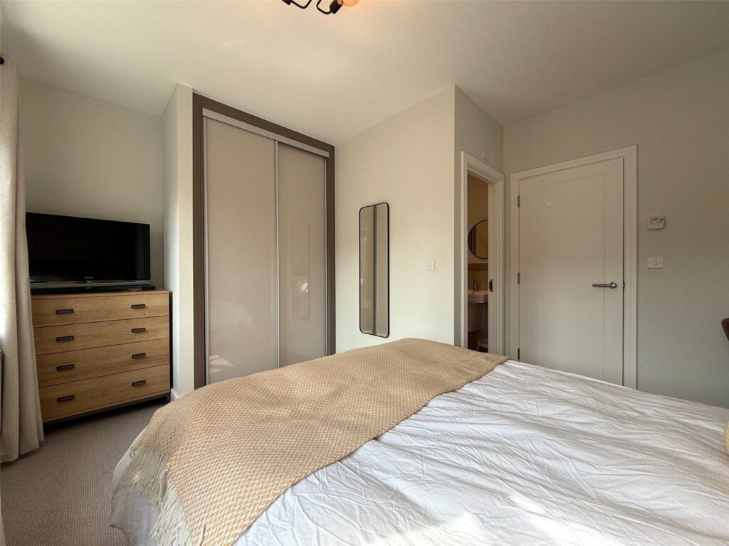 Property Image_12