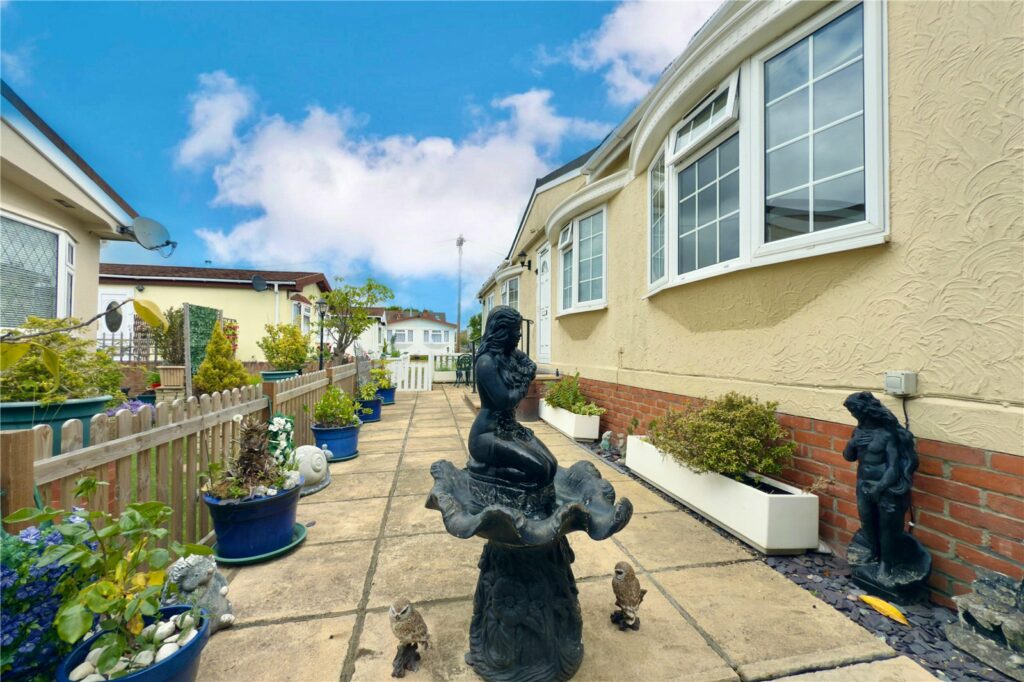 Property Image_24
