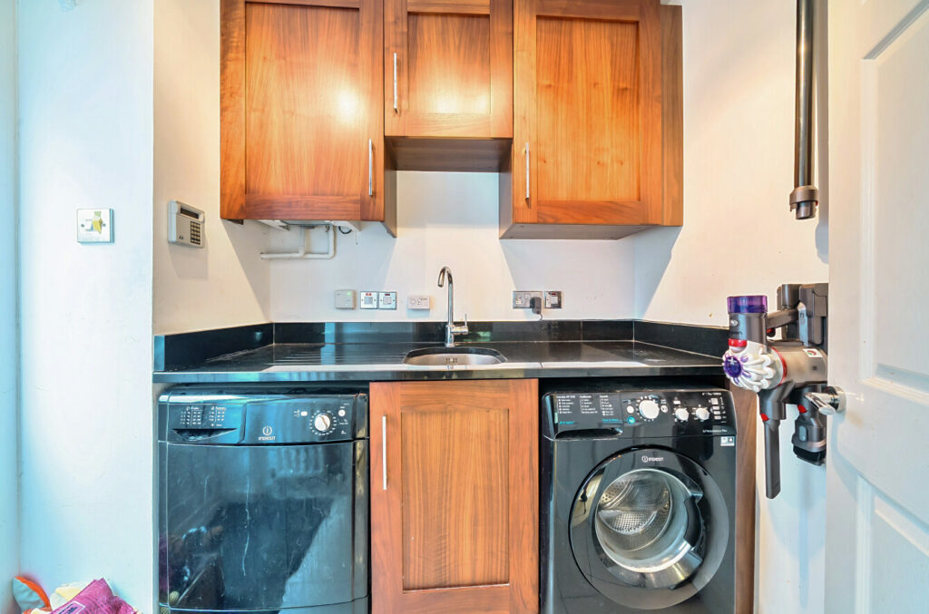 Property Image_11