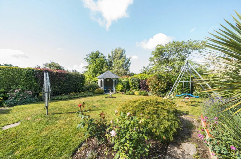Property Image_11