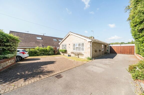 Ayling Lane Image