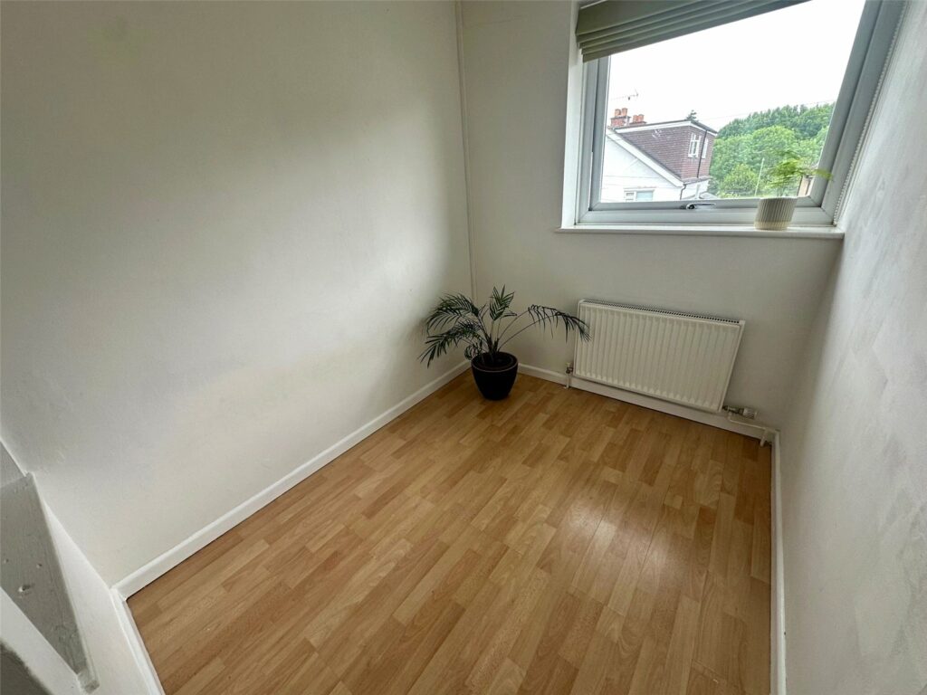 Property Image_11