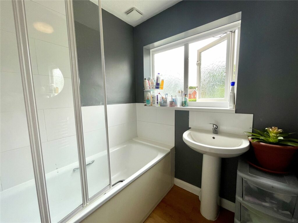 Property Image_11