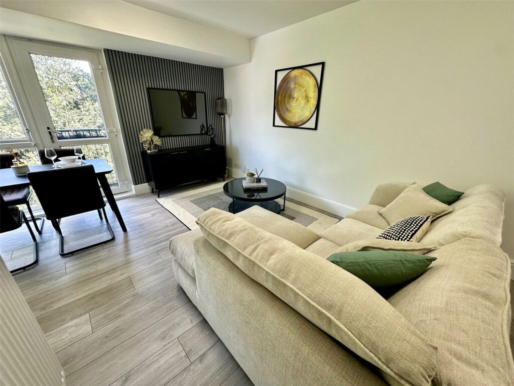 Property Image_11