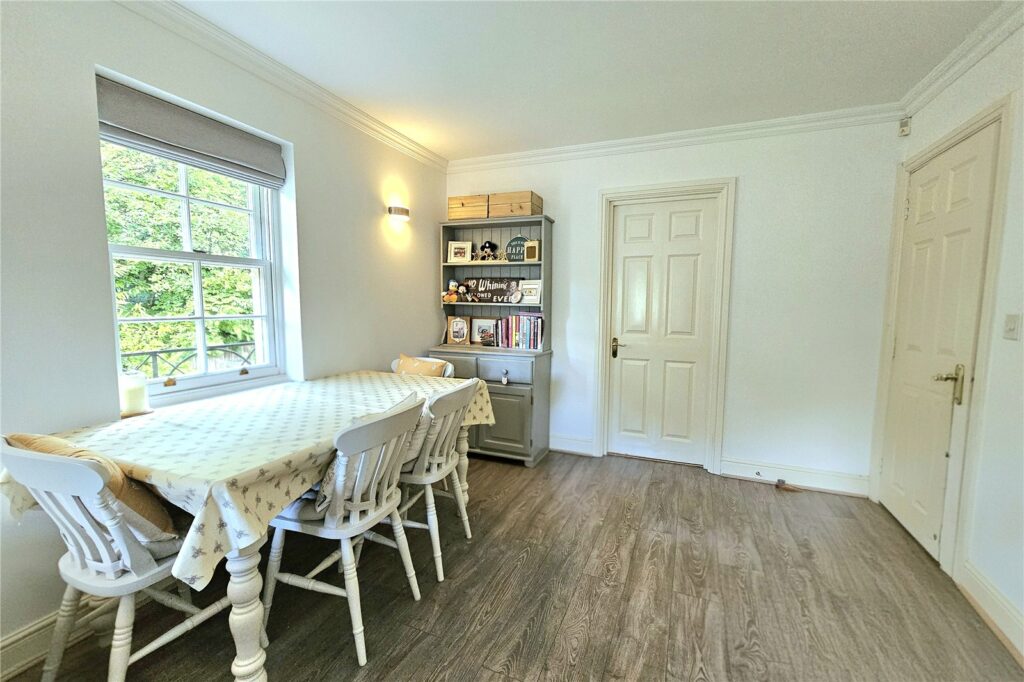 Property Image_4