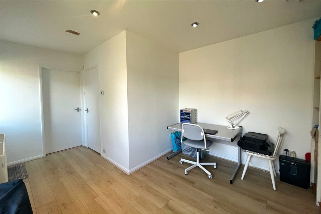 Property Image_11